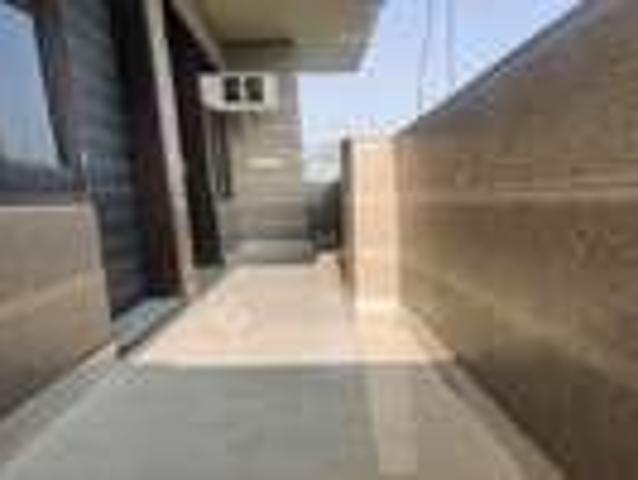 4 BHK Flat For Sale In Shalimar Bagh