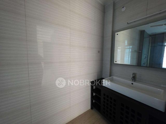 4 BHK Flat In Mahagun Maestro, Sector 50 for Rent In Sector 50