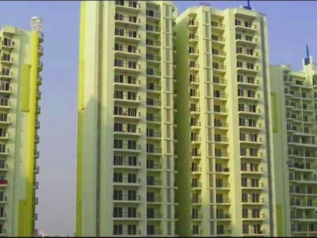 4+ BHK Flat In Mahagun Maple For Sale In Sector 50