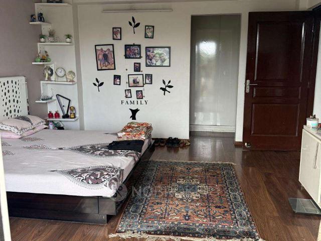 4+ BHK Flat In Mahindra Aura Phase Iv & V, Sector 110 A For