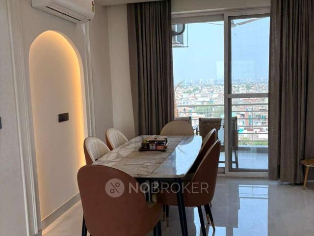 4+ BHK Flat In Mahindra Chloris for Rent In Sector 19