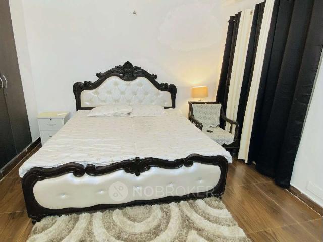 4 BHK Flat In Amaatra Homes for Rent In Sector 10