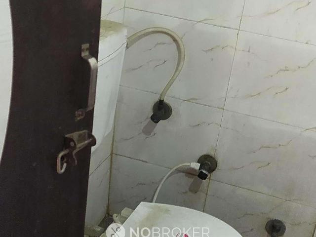 4 BHK Flat In Apartment For Sale In Wazirabad