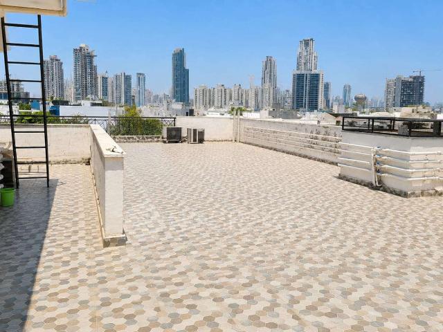 4 BHK Flat In Aradhya Homes For Sale In Sector 67