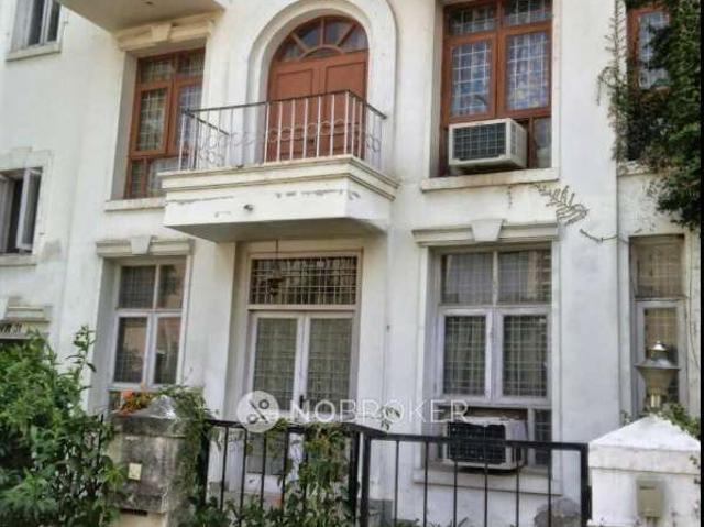 4 BHK Flat In Ardee City Independent Platinum Fllors For Sal