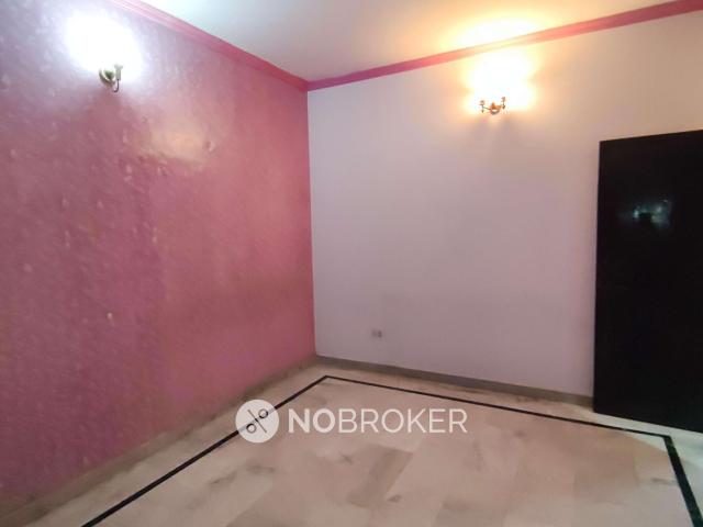4+ BHK Flat In Builder Floor For Sale In Shakarpur Extension