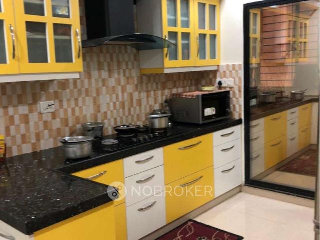 4+ BHK Flat In Campbell Road for Lease In Xavier Layout, Victoria Layout
