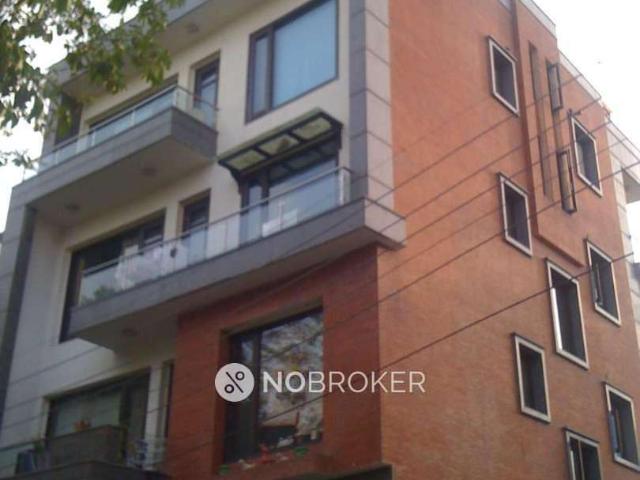 4 BHK Flat In D 288 For Sale In Sarvodaya Enclave