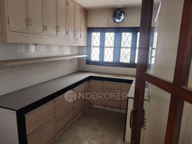 4 BHK Flat In East Of Kailash For Sale In East Of Kailash