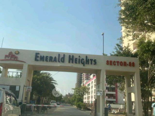 4 BHK Flat In Emerald Heights for Rent In Sector 88