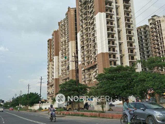 4+ BHK Flat In Gardenia Glory for Rent In Sector 46