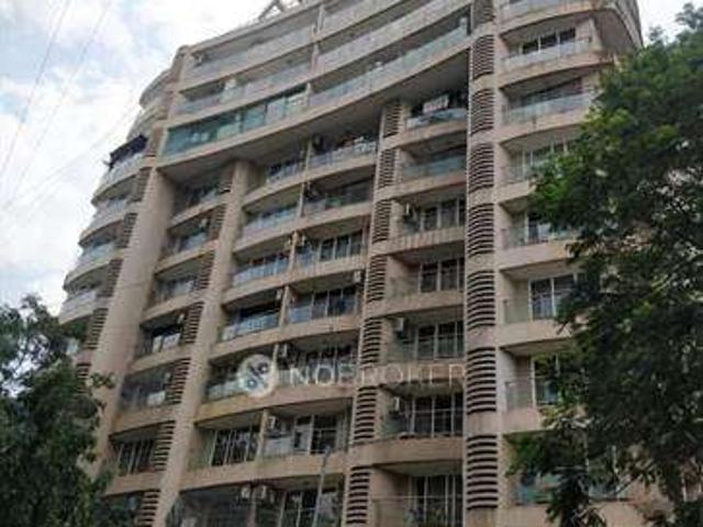 4 BHK Flat In Golden Peak for Rent In Khar West