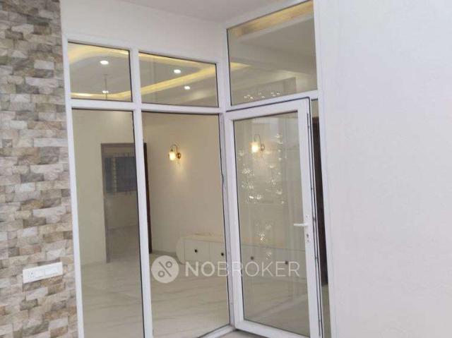 4 BHK Flat In Khaleel Mansion For Sale In Kaval Bairasandra