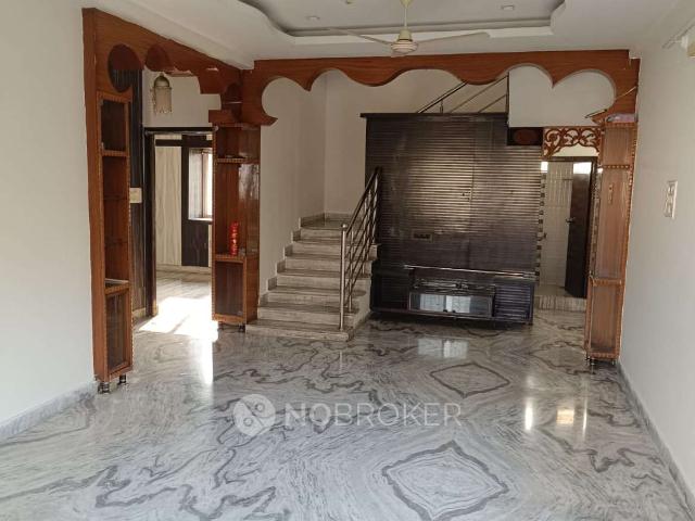 4 BHK Flat In Laxmi Nilayam for Rent In Kukatpally