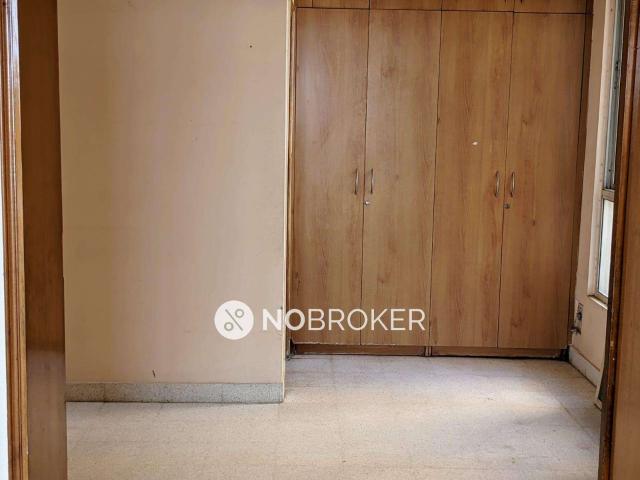 4 BHK Flat In Regency Park Ii For Sale In Sector 27
