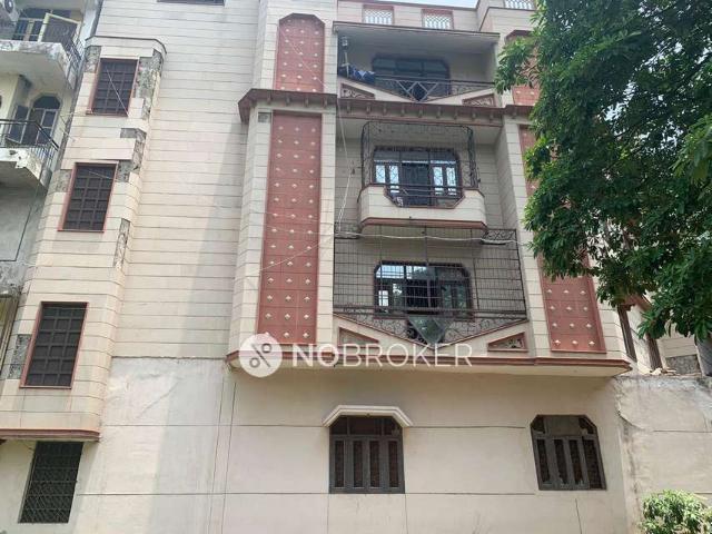 4+ BHK Flat In Stand Alone Building For Sale In Okhla