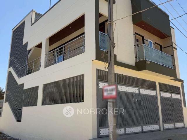 4 BHK Flat In Stand Alone Building For Sale In Banashankari