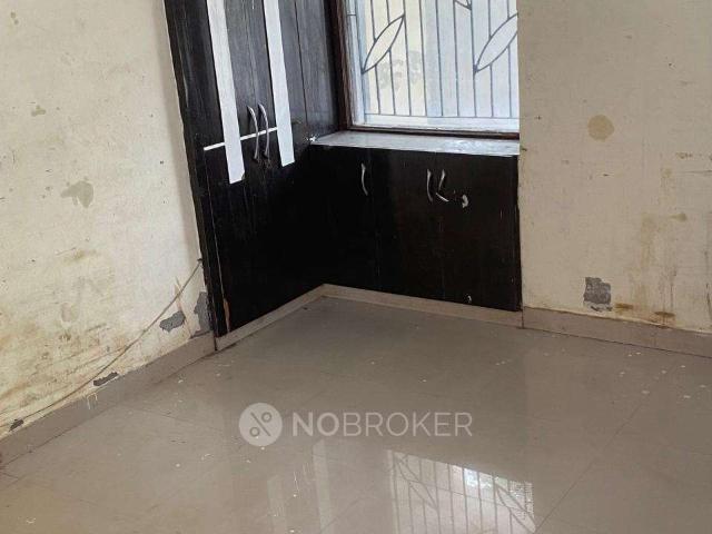 4+ BHK Flat In Standalone Building for Rent In Gandhi Naga
