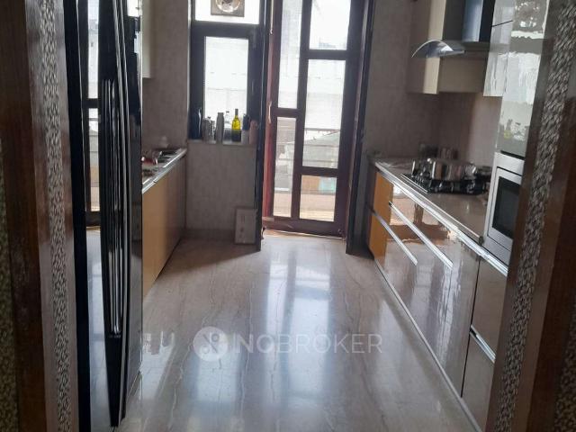 4 BHK Flat In Standalone Building for Rent In Sector 45