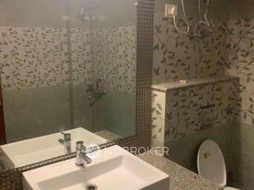 4 BHK Flat In Standalone Building for Rent In Sector 50