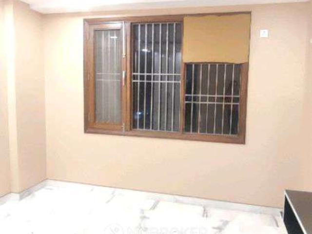 4 BHK Flat In Standalone Building for Rent In Paschim Viha