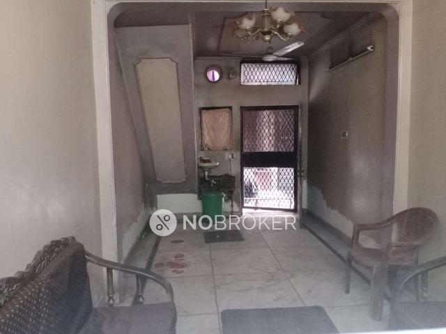 4+ BHK Flat In Standalone Building For Sale In Dakshinpuri