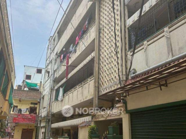 4+ BHK Flat In Standalone Building For Sale In Secunderabad