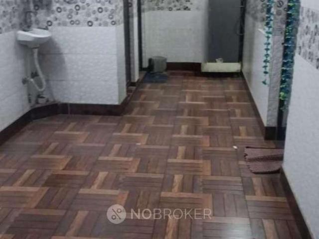 4+ BHK Flat In Standalone Building For Sale In Paharganj