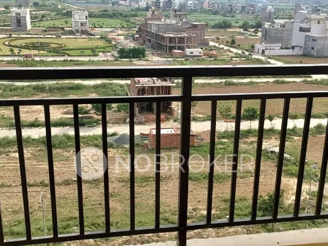 4 BHK Flat In Sanchar Nest Palm Valley for Rent In Wave City