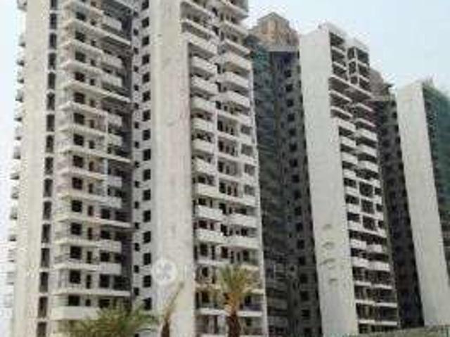 4 BHK Flat In Sare Petioles For Sale In Sector 92