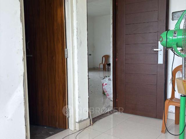 4+ BHK Flat In Sb for Rent In Thoraipakkam