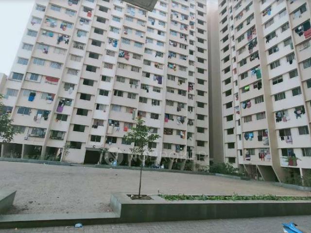 4 BHK Flat In Shree Sai Datta Cooperative Hosing Society for