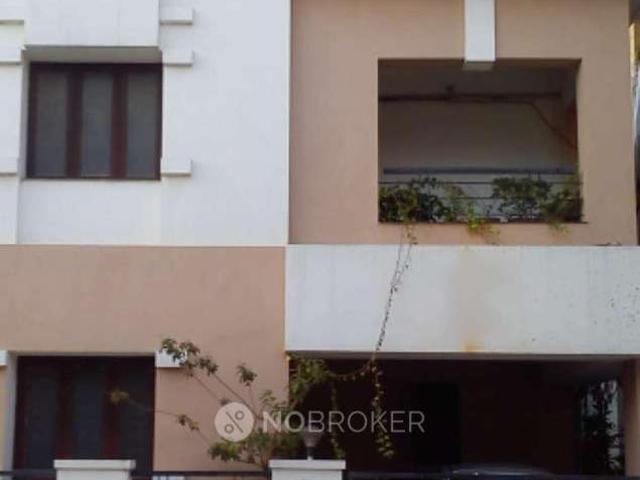 4 BHK Flat In Srinidhi Appartment For Sale In Gowriwakkam