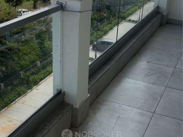 4 BHK Flat In Wave Veridia, Wave City for Rent In Wave City