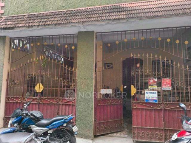 4+ BHK House For Sale In Broadway