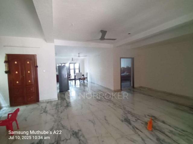 4+ BHK House For Sale In Valasaravakkam