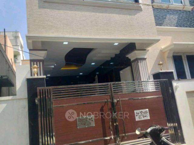 4 BHK House For Sale In Valasaravakkam