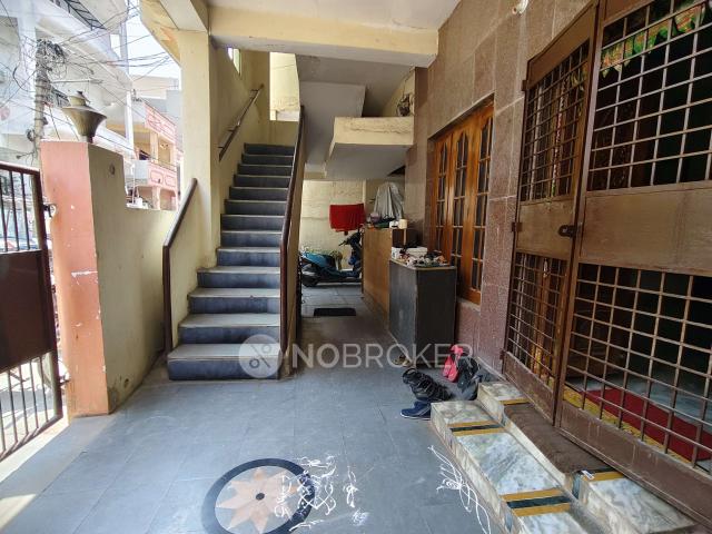 4+ BHK House For Sale In Warsiguda