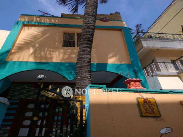 4+ BHK House For Sale In Azad Nagar