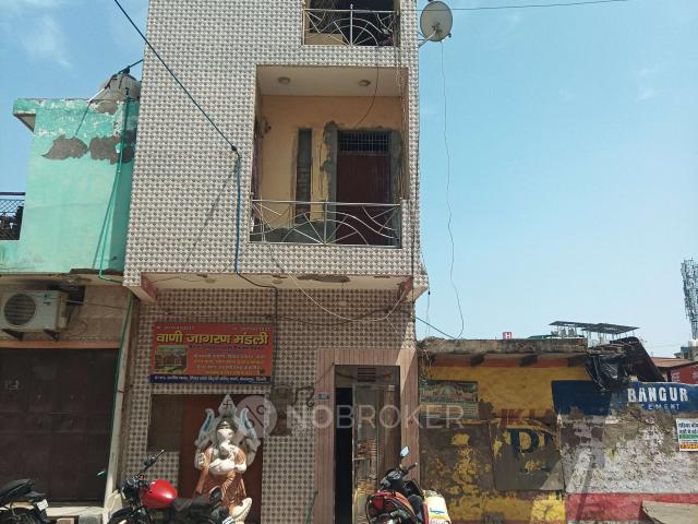 4 BHK House For Sale In Begum Pur