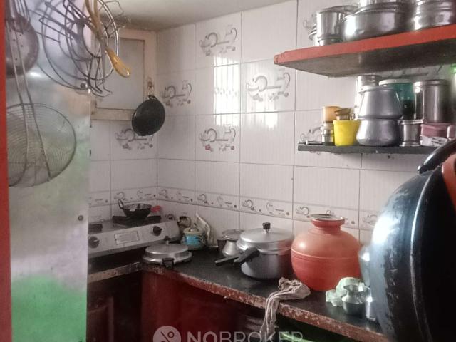 4+ BHK House For Sale In Binnipete