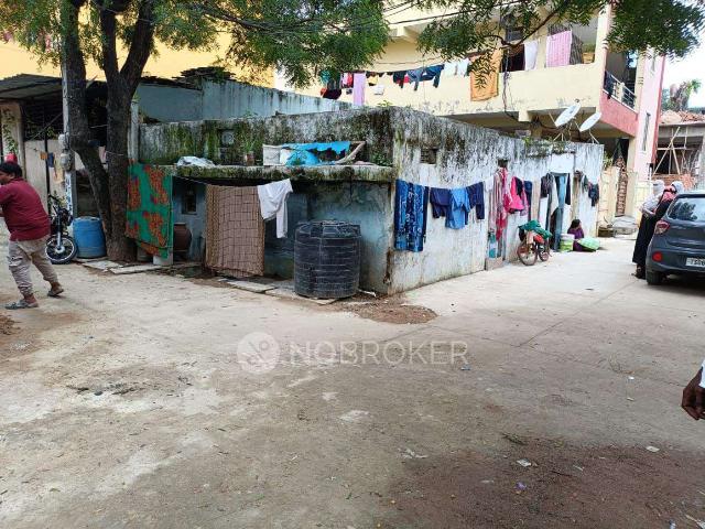 4+ BHK House For Sale In Bollaram