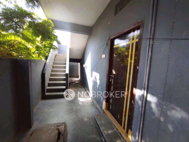 4+ BHK House For Sale In Bollaram