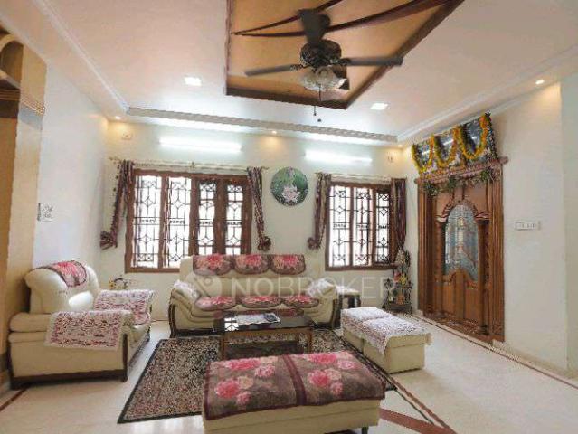 4+ BHK House For Sale In Block 3, 748, 13th Y Main Rd, 3rd