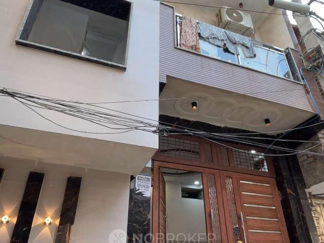 4+ BHK House For Sale In Burari