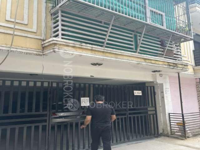 4+ BHK House For Sale In Chattarpur