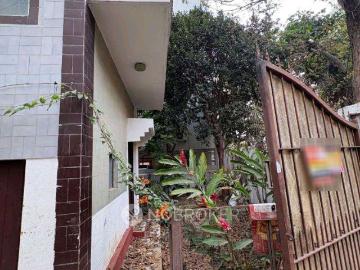4+ BHK House For Sale In Cox Town