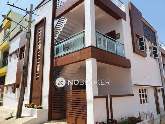 4+ BHK House For Sale In D group Layout