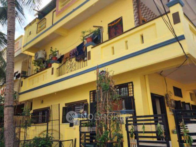 4 BHK House For Sale In Fjm6+9rp Chilukamari Harikrishna, S