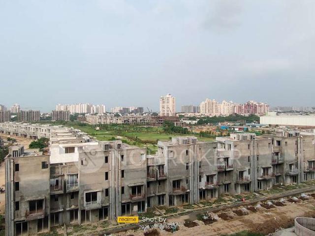 4+ BHK House For Sale In Godrej Golflinks Villas